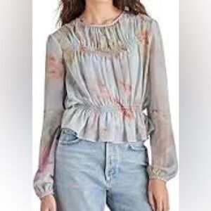 NWT,Steve Madden Pyper Watercolor Peplum Blouse,Elastic Waist– Size Large